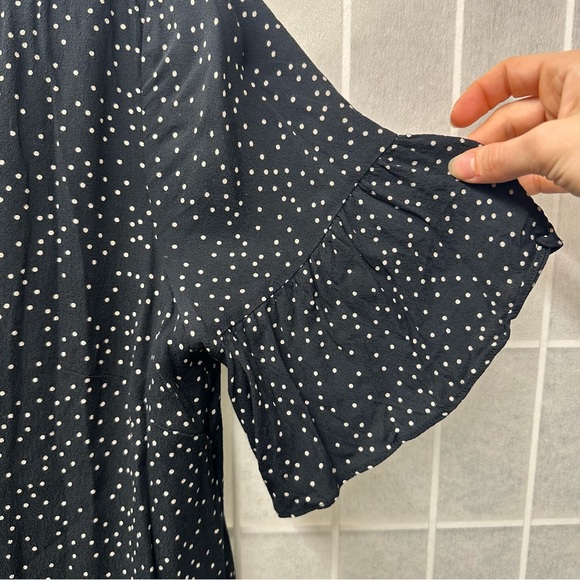 Madewell Black Polka Dot Flutter Sleeve Shift Dress EUC Size 6 - Picture 6 of 9